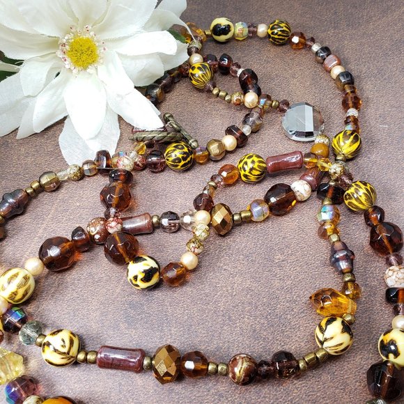 Glass bead brown and yellow multi-tone necklace - Picture 5 of 6